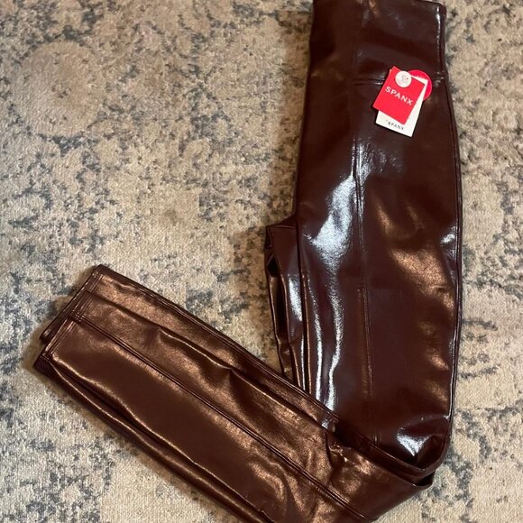 SPANX Faux Patent Leather Leggings Ruby - Picture 6 of 7